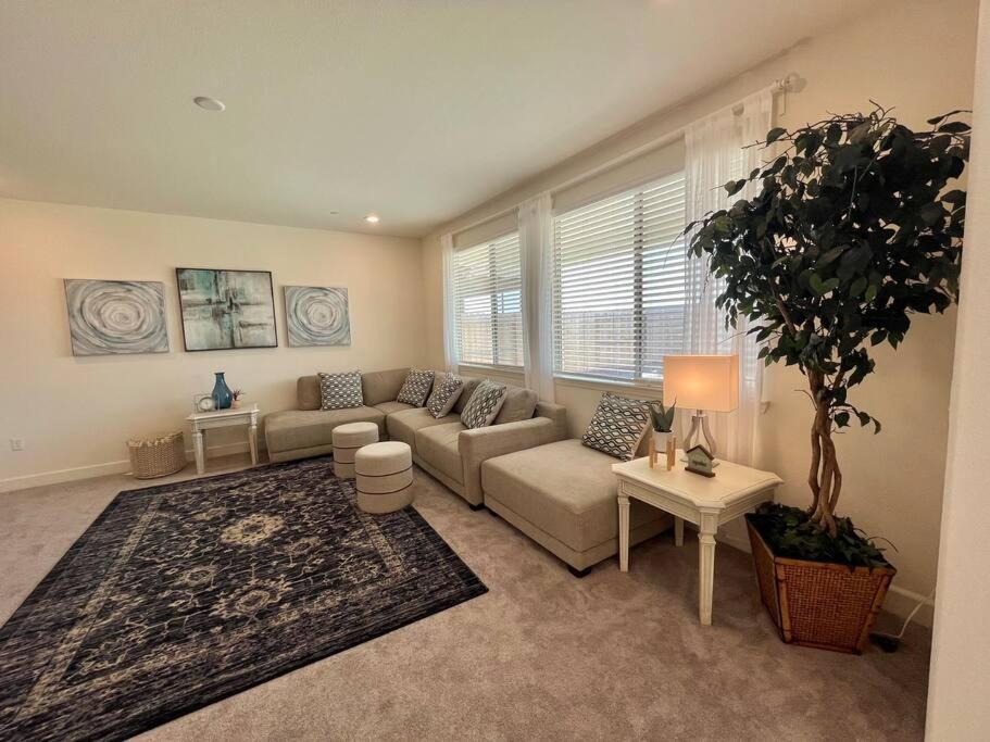 Brand-New, Beautiful & Stylish Home In Sacramento! מראה חיצוני תמונה